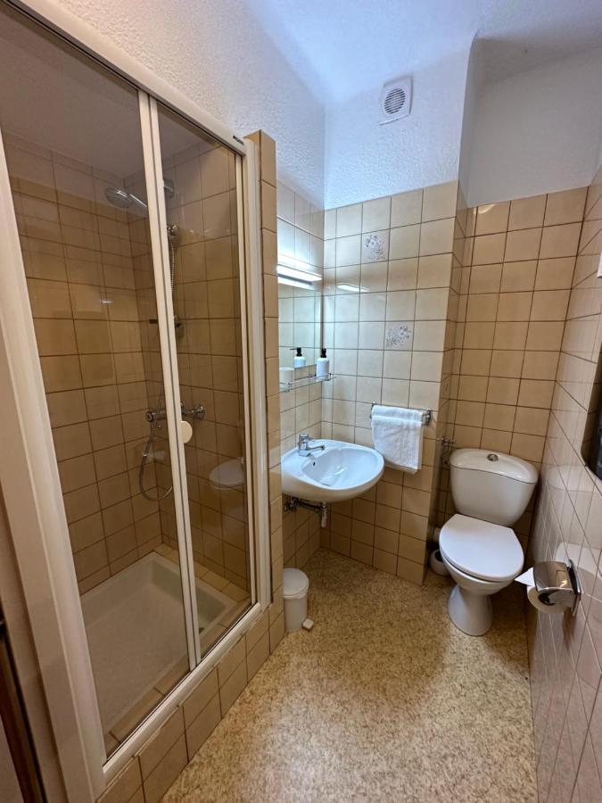 Au Wachtfels Panzió Obersteinbach Kültér fotó